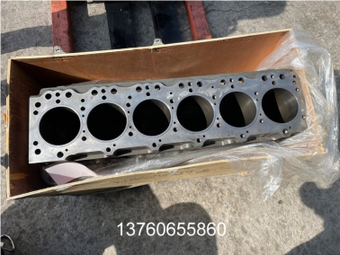 DH220LC-7 DB58發動機缸體（tǐ）