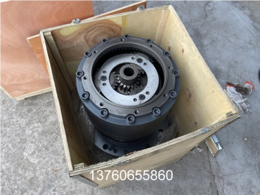 EC210B挖掘機回轉牙箱